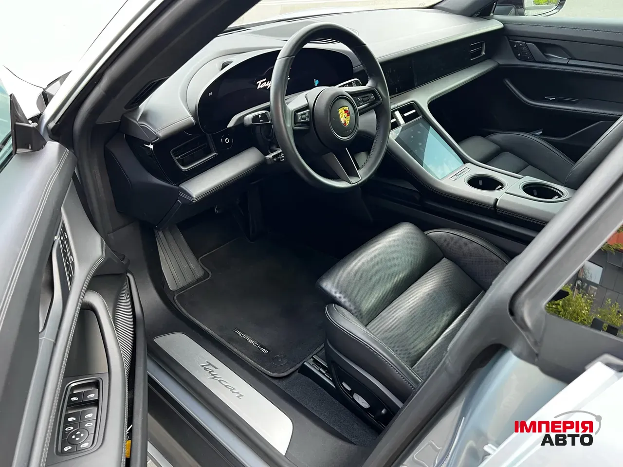 Porsche Taycan - фото 17