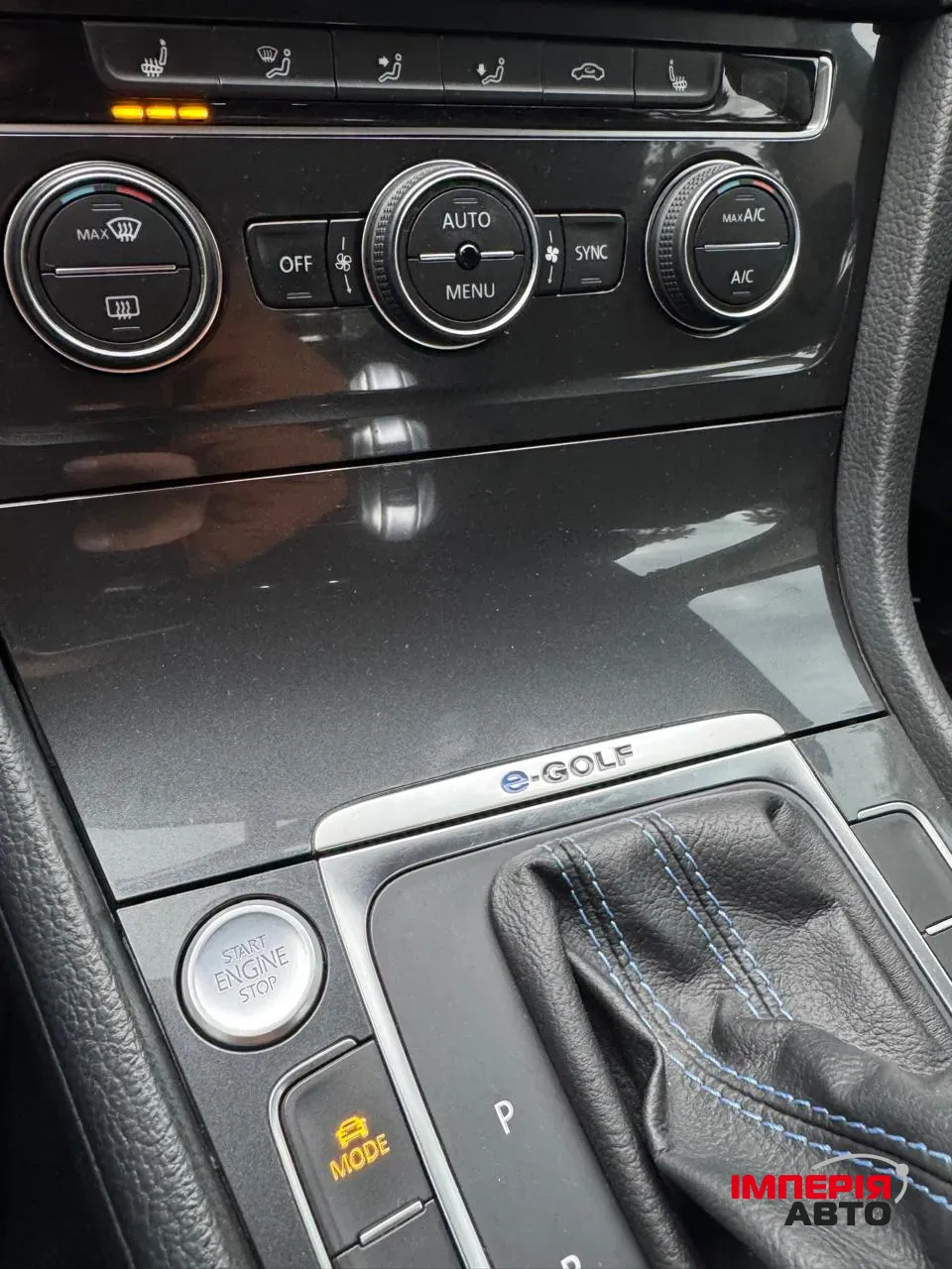 Volkswagen Golf - фото 6