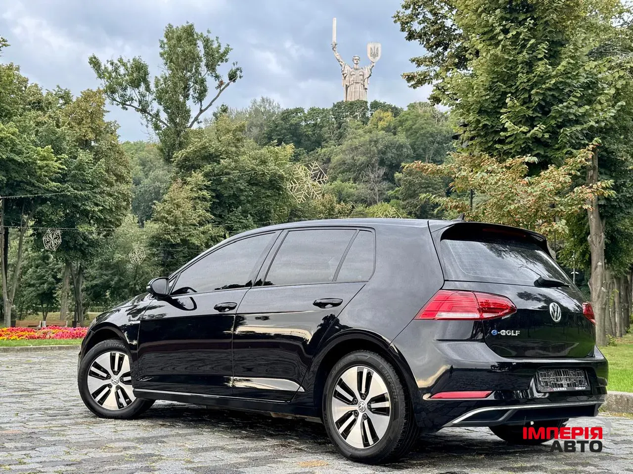 Volkswagen Golf - фото 15