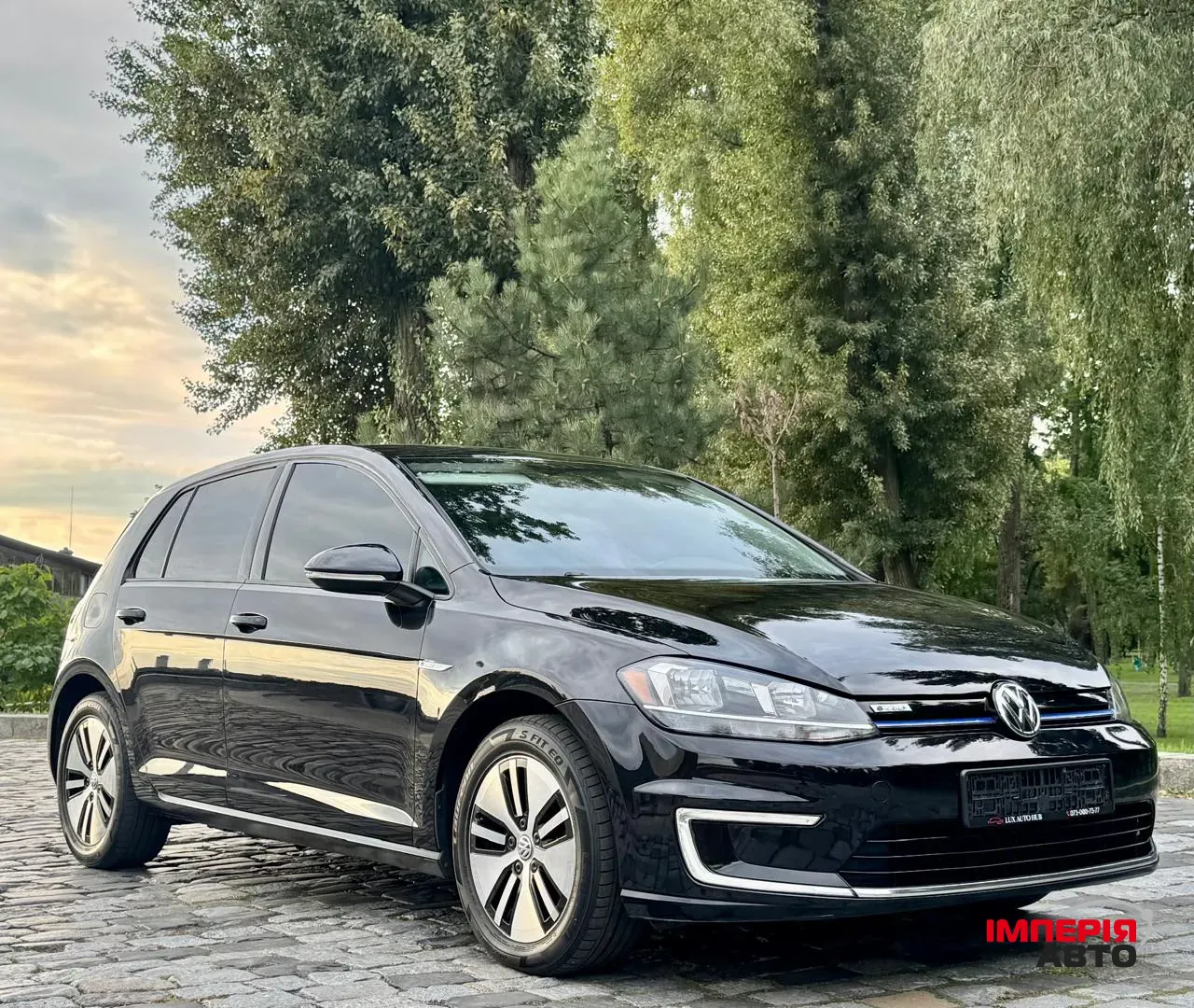 Volkswagen Golf - фото 24