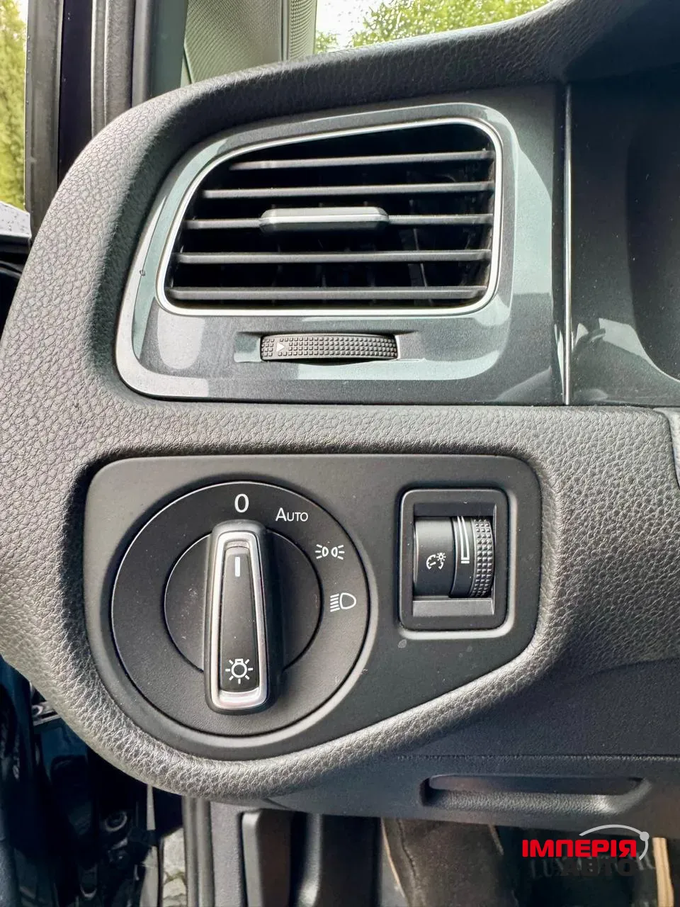 Volkswagen Golf - фото 4