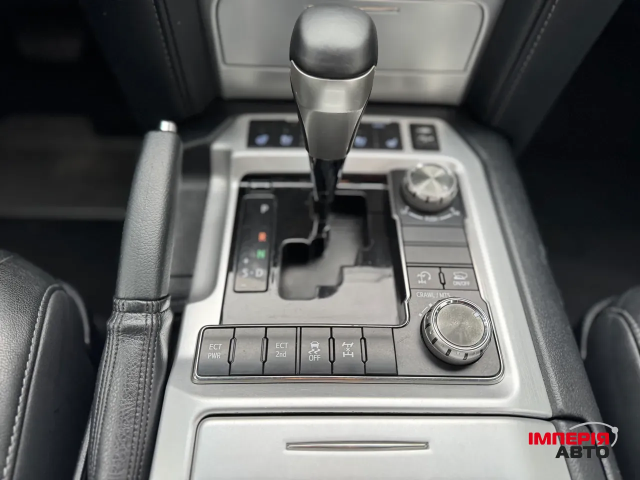 Toyota Land Cruiser - фото 14