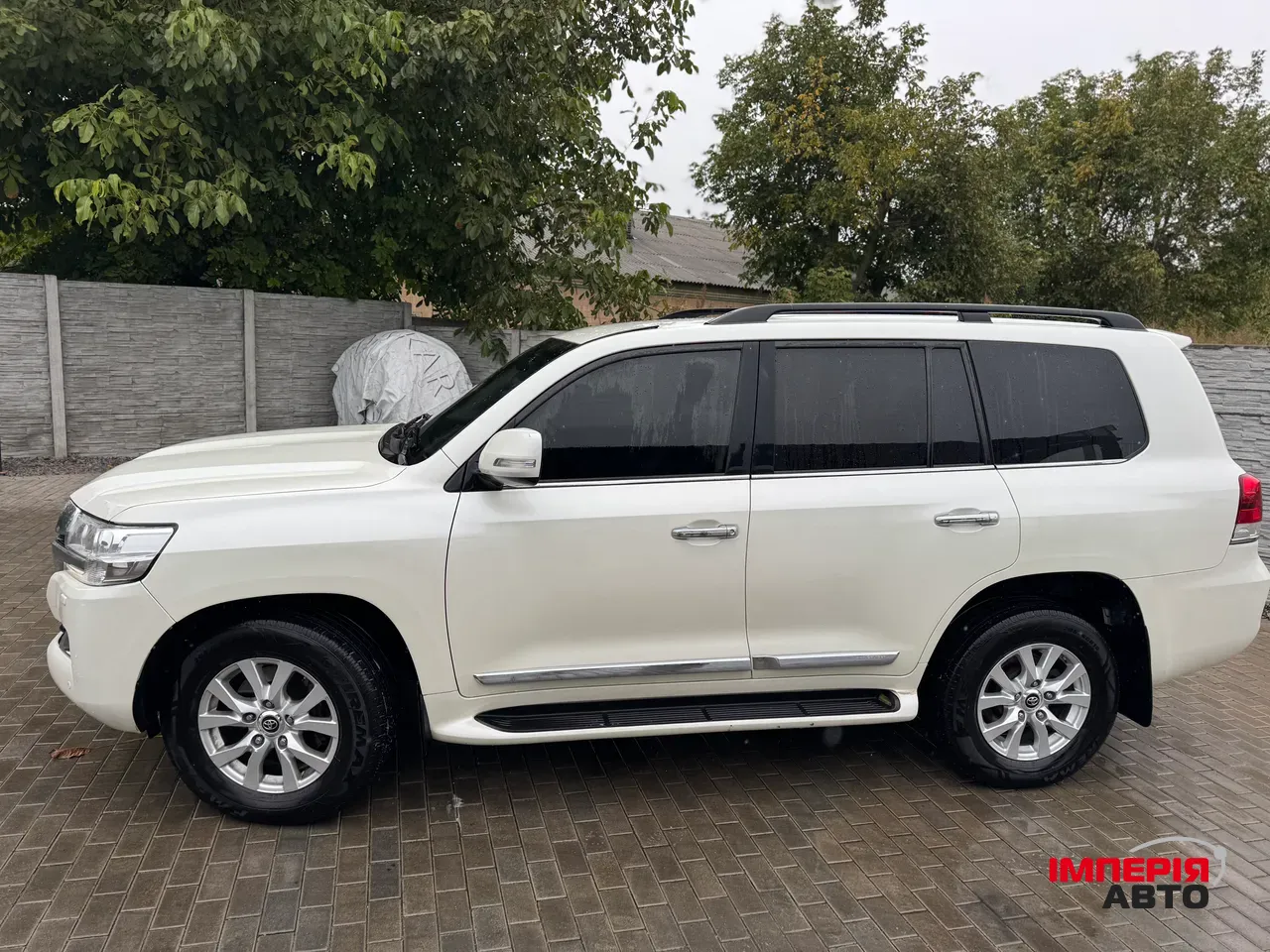 Toyota Land Cruiser - фото 7