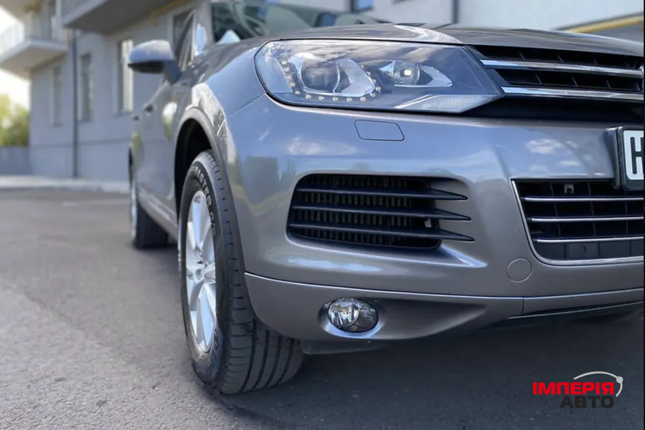 Volkswagen Touareg - фото 16