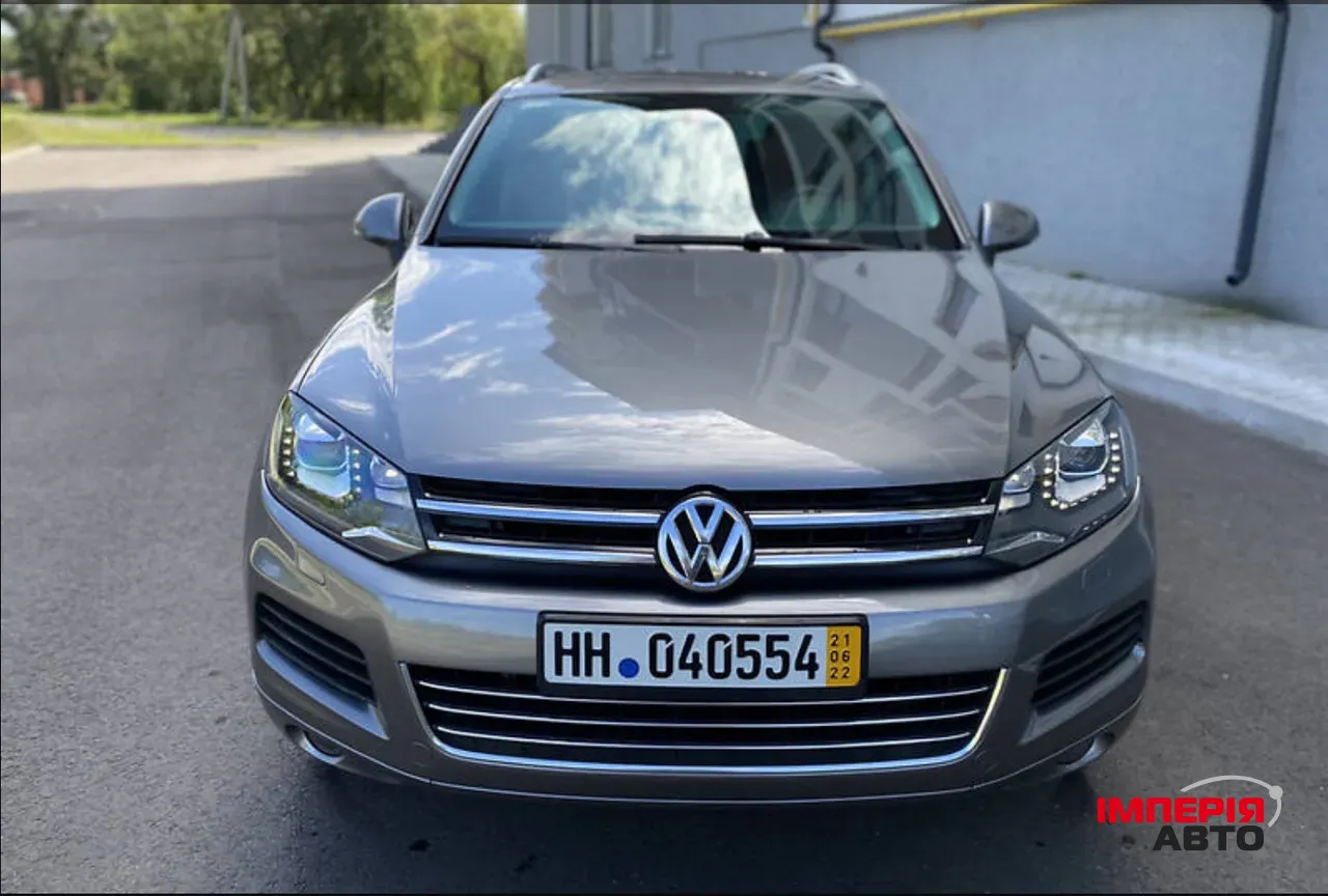 Volkswagen Touareg - фото 9