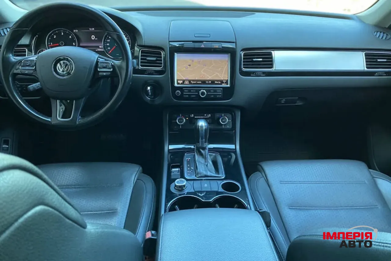 Volkswagen Touareg - фото 20