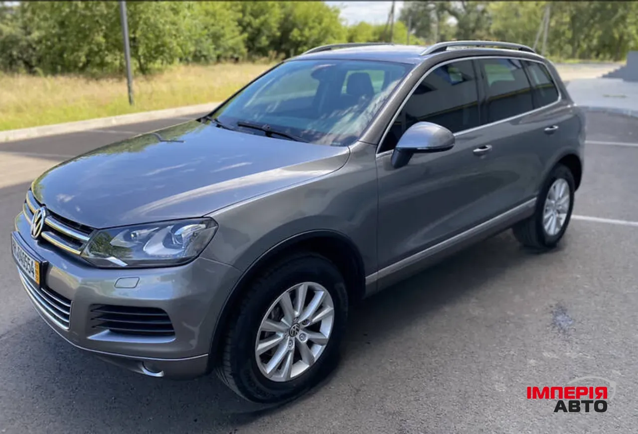Volkswagen Touareg - фото 13
