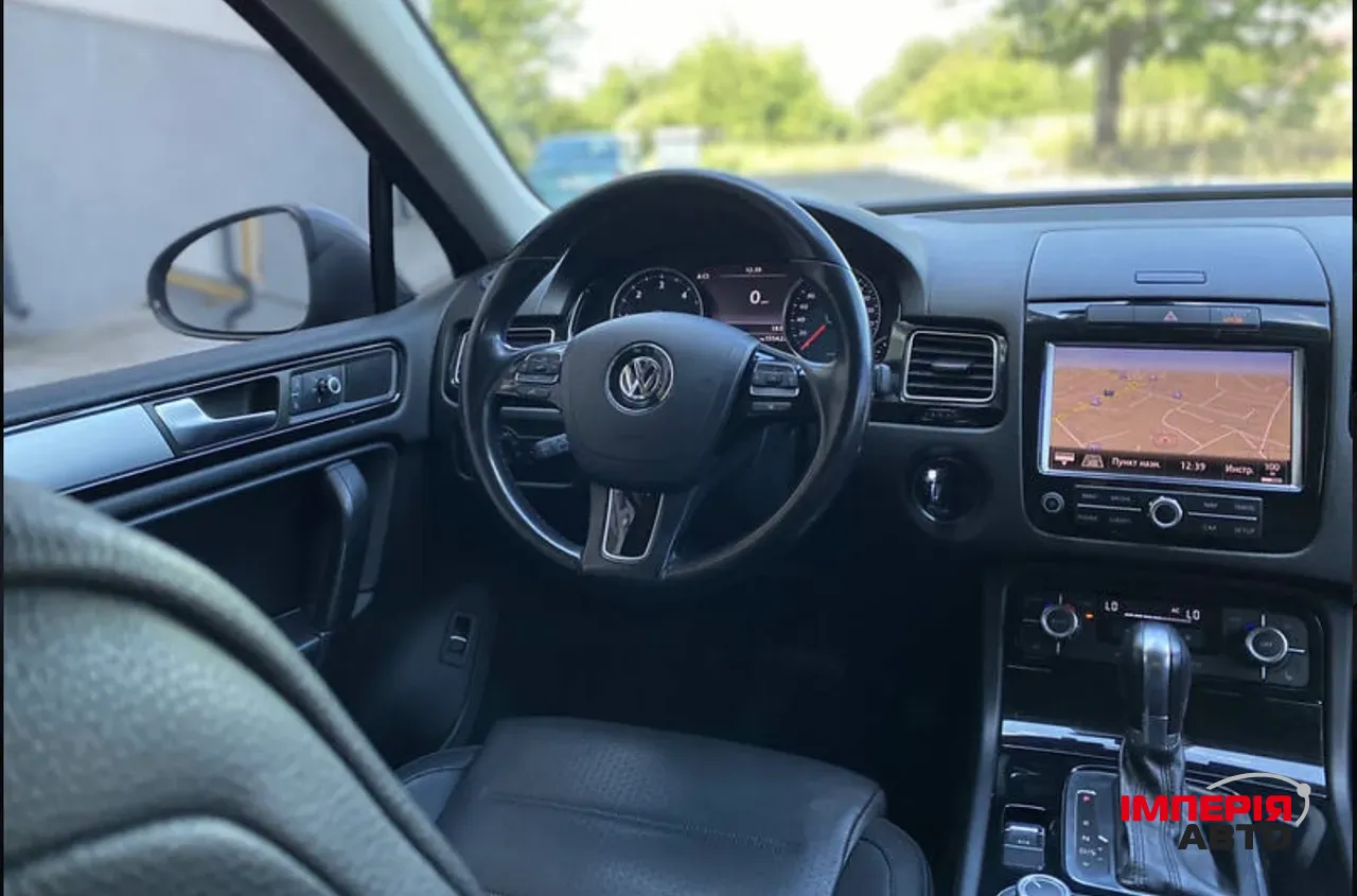 Volkswagen Touareg - фото 27