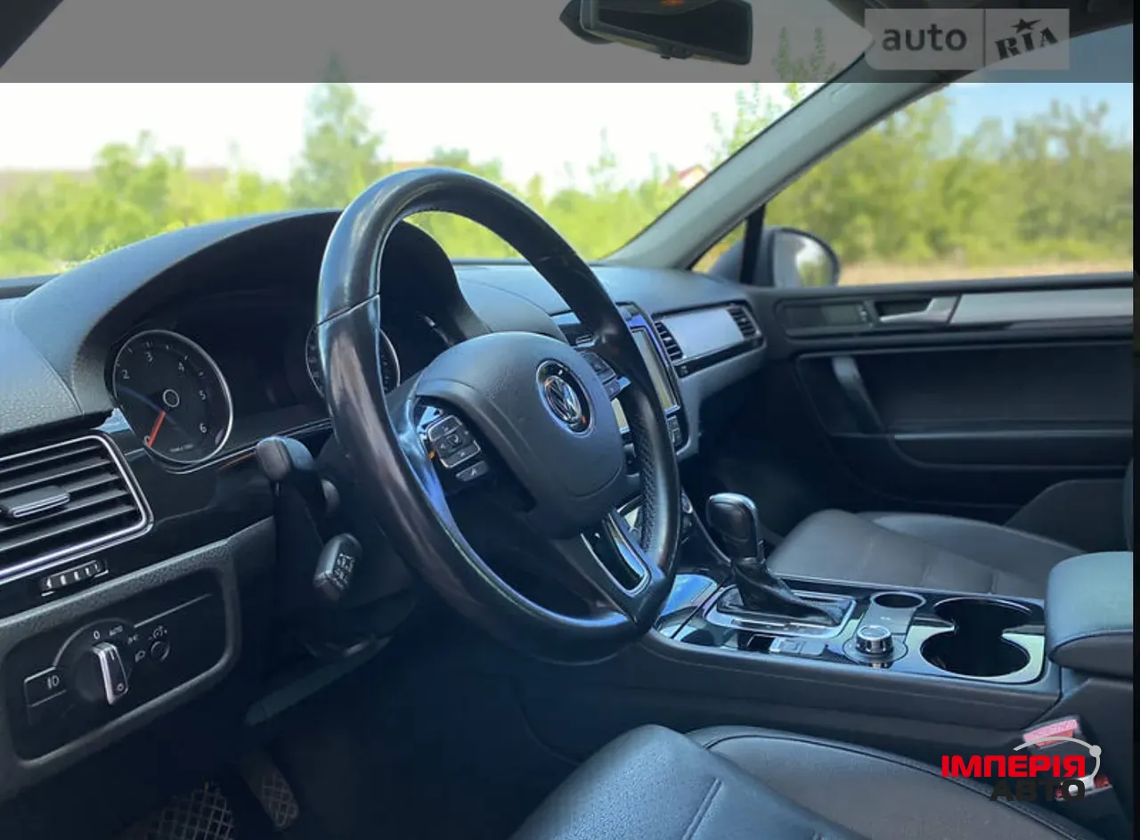 Volkswagen Touareg - фото 22