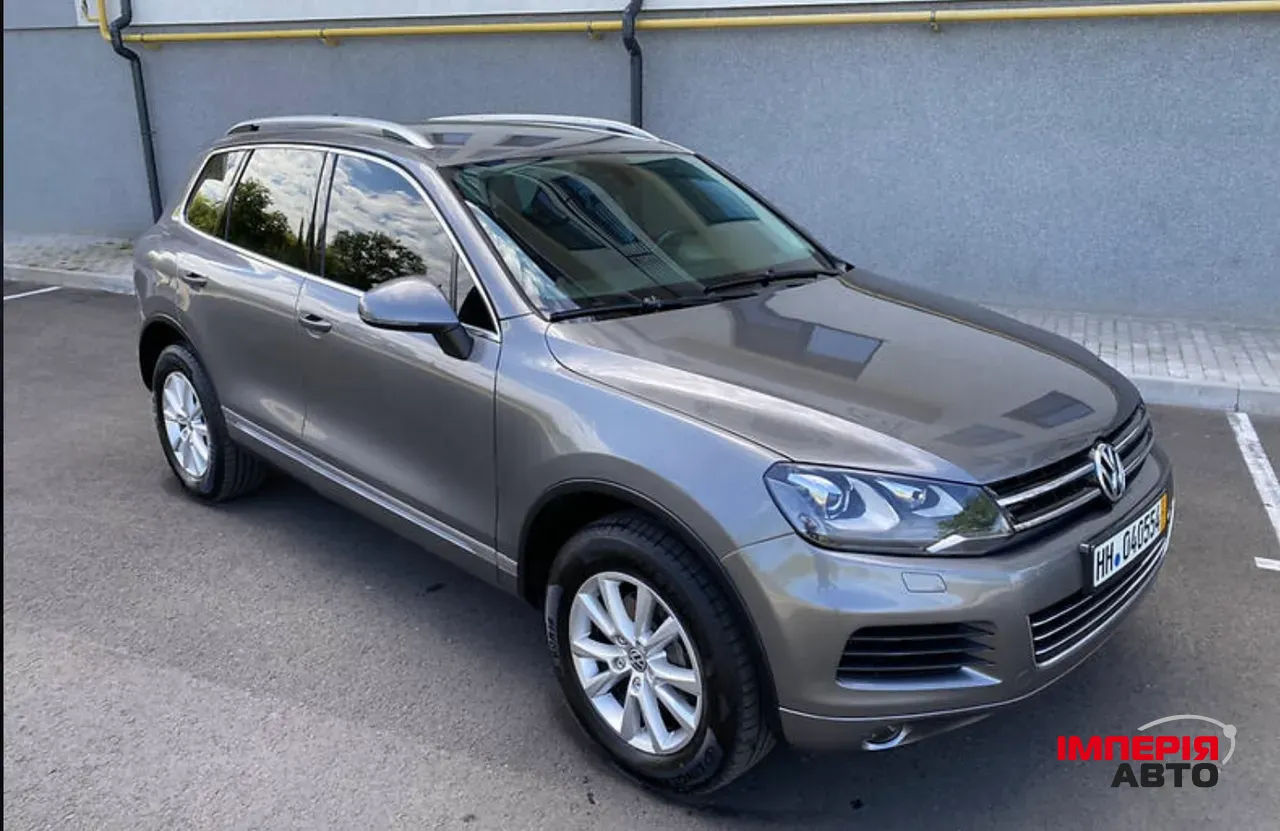 Volkswagen Touareg - фото 17