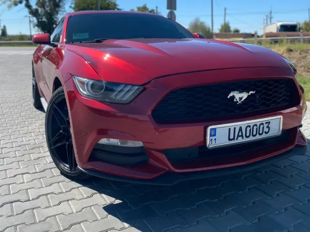Ford Mustang - фото 3