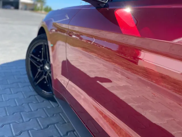 Ford Mustang - фото 2