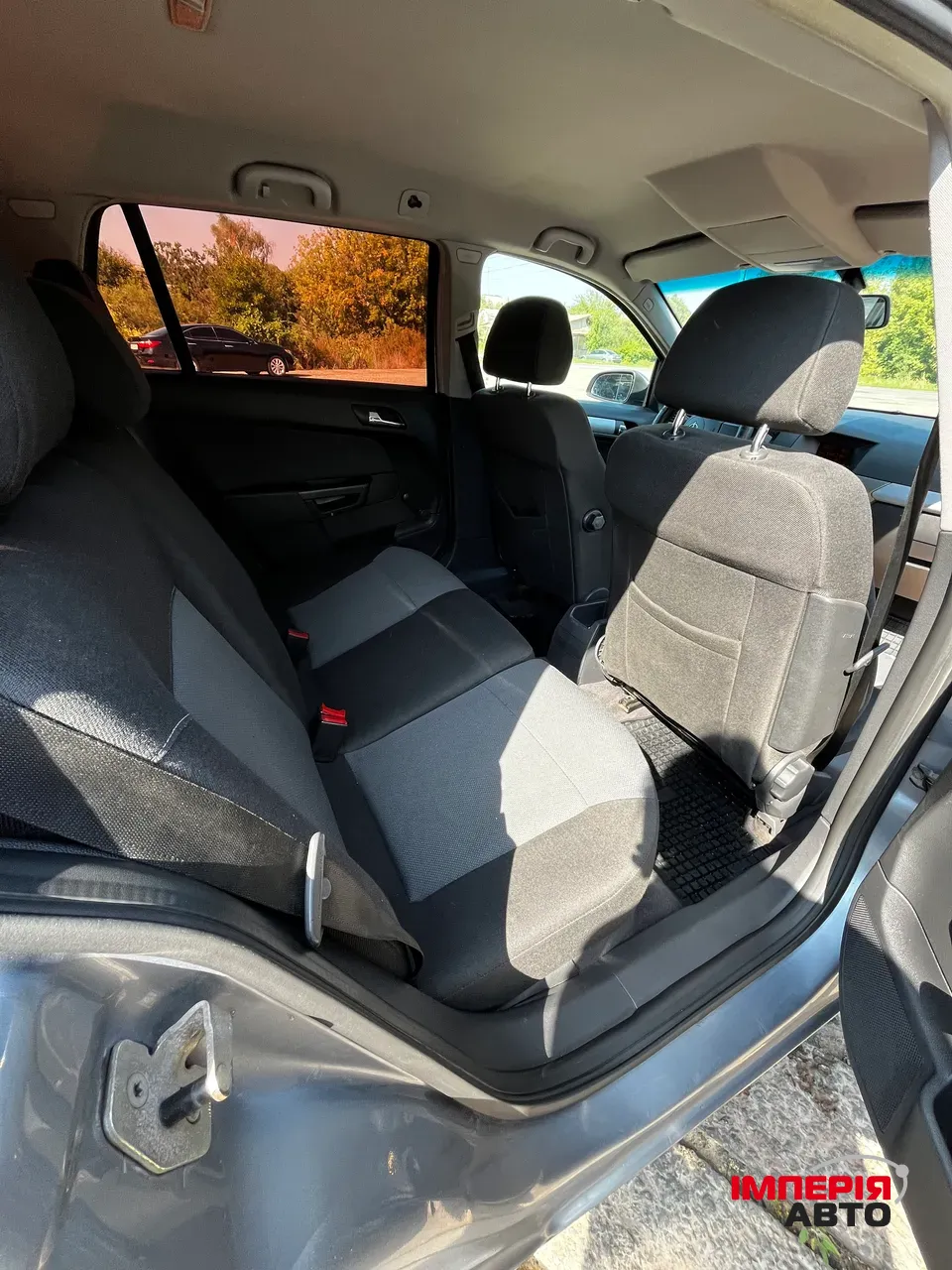 Opel Astra - фото 12