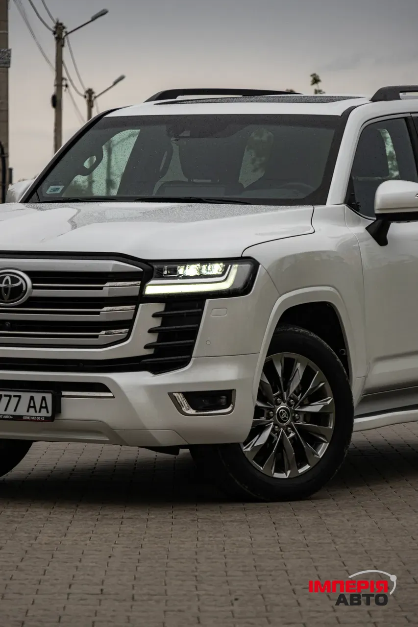 Toyota Land Cruiser - фото 9