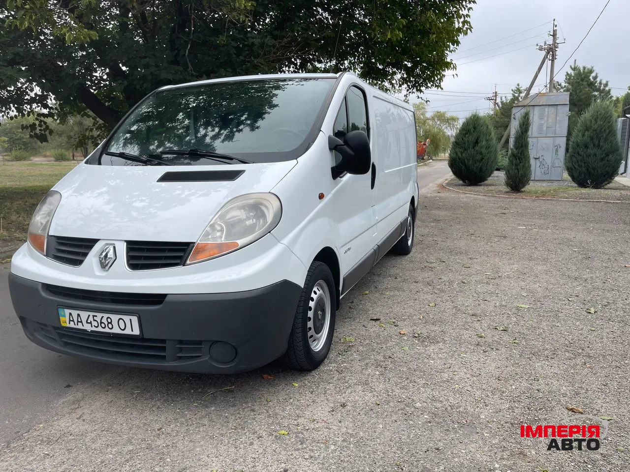 Renault Trafic - фото 1