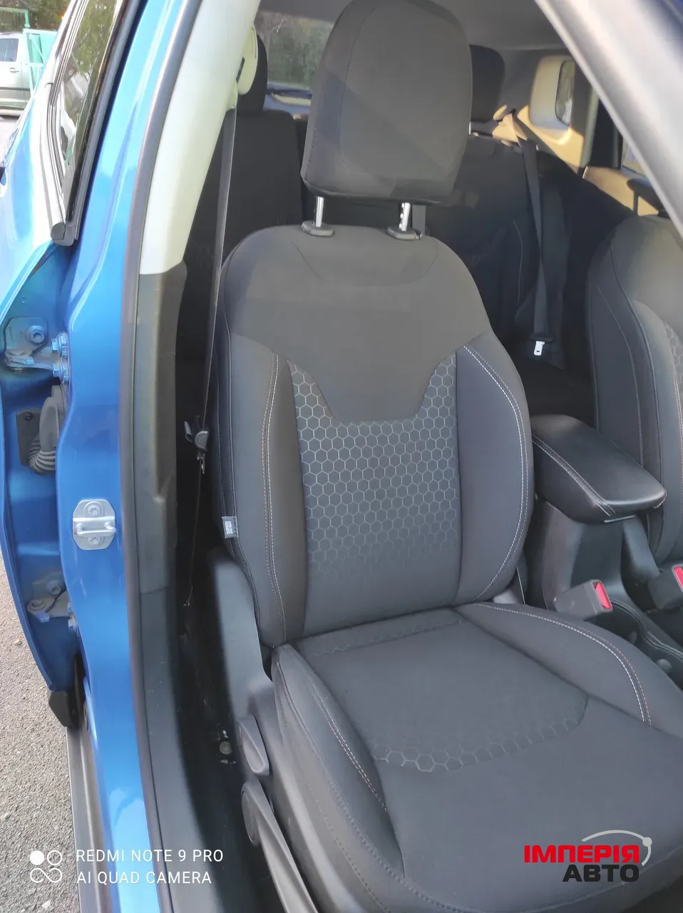 Jeep Compass - фото 16