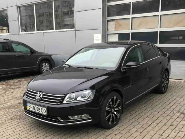 Volkswagen Passat 2013, Одеса, $12 500 - зображення 1