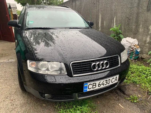 Audi A4 - фото 2
