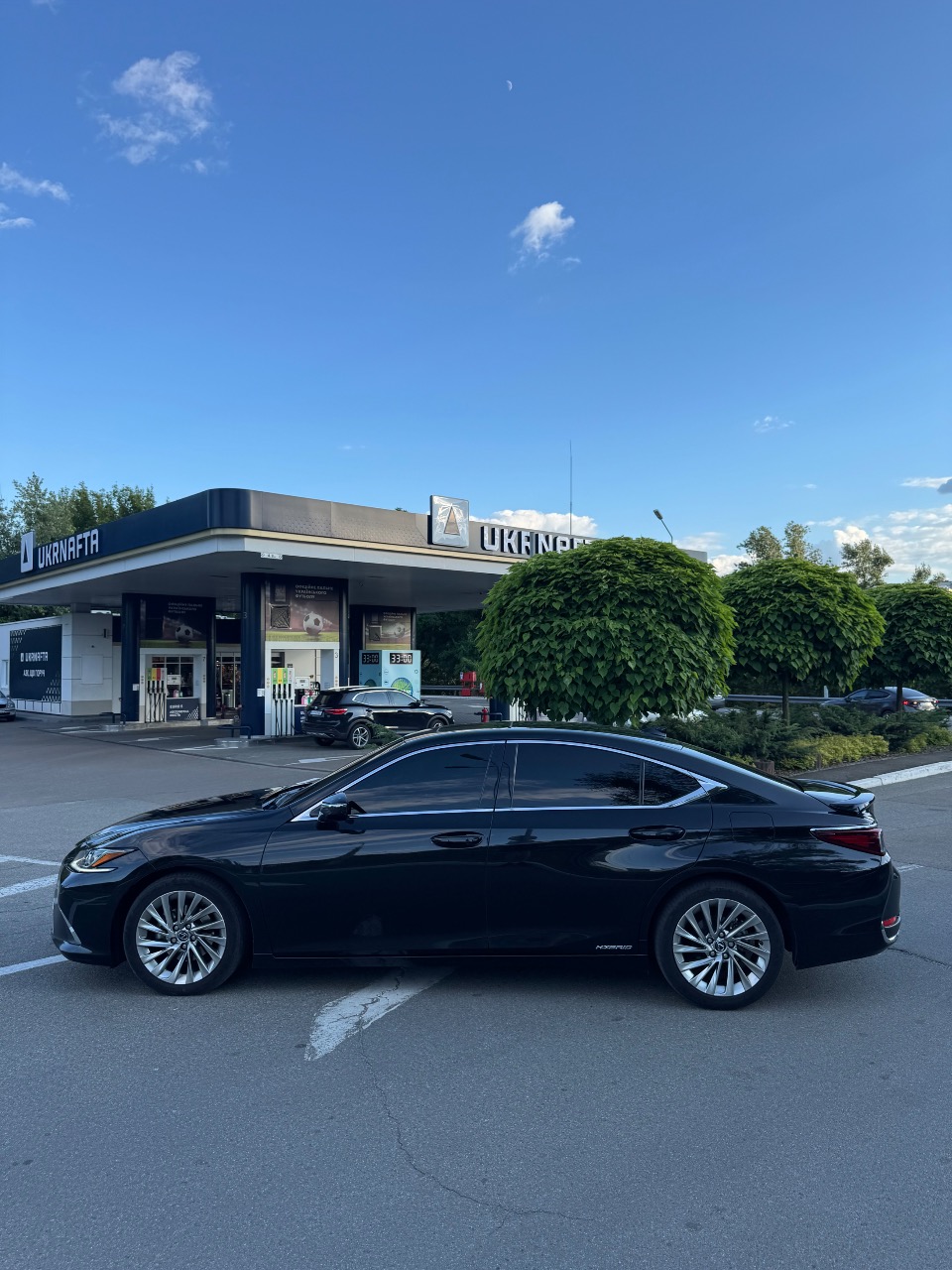 Lexus ES - фото 12
