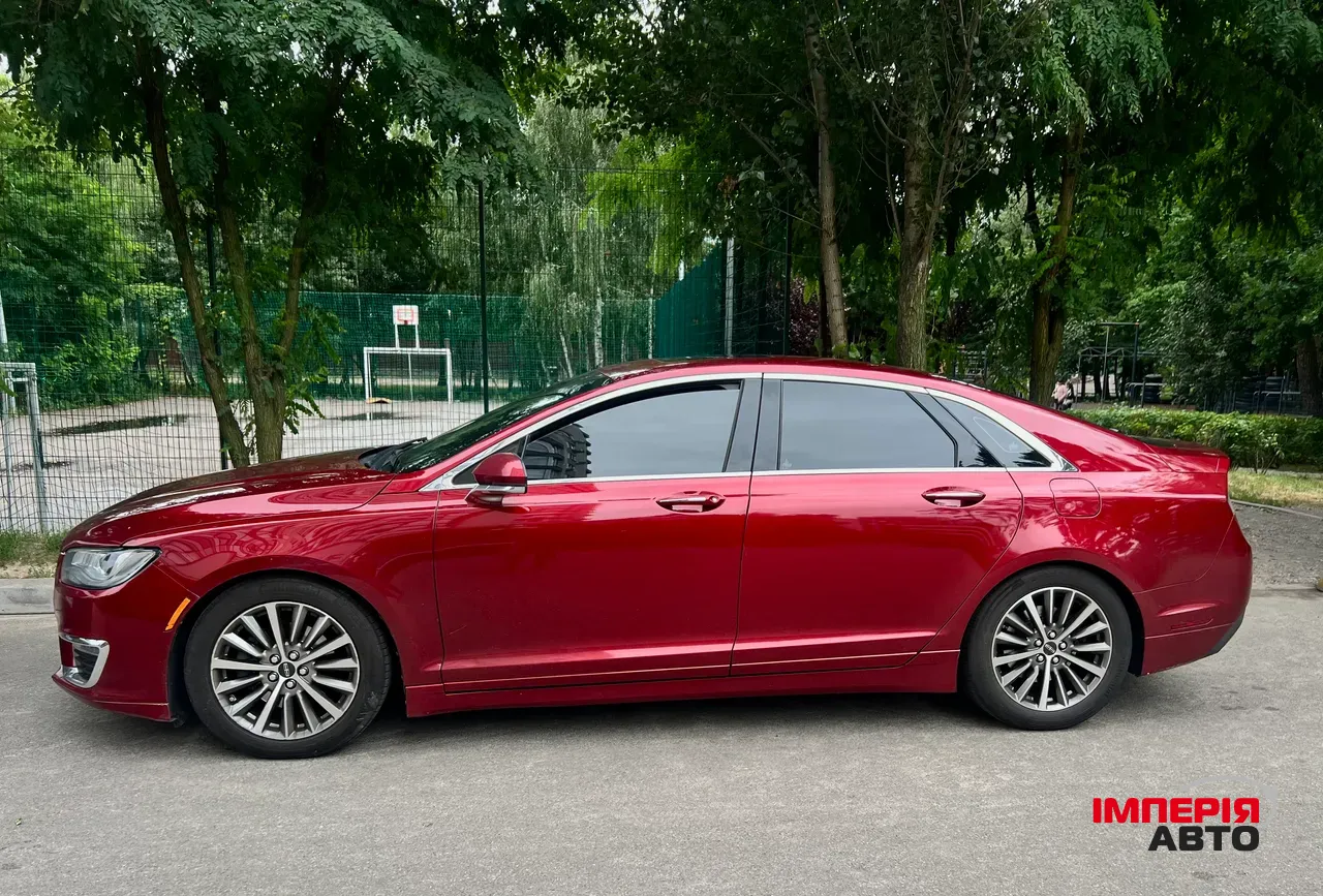 Lincoln MKZ - фото 4