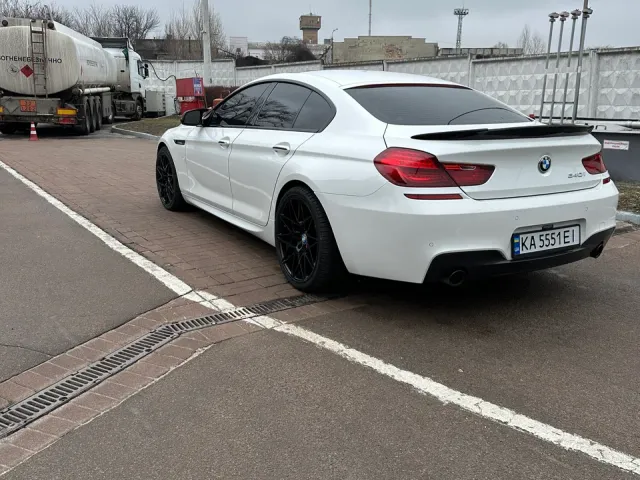 BMW 6 серії - фото 1