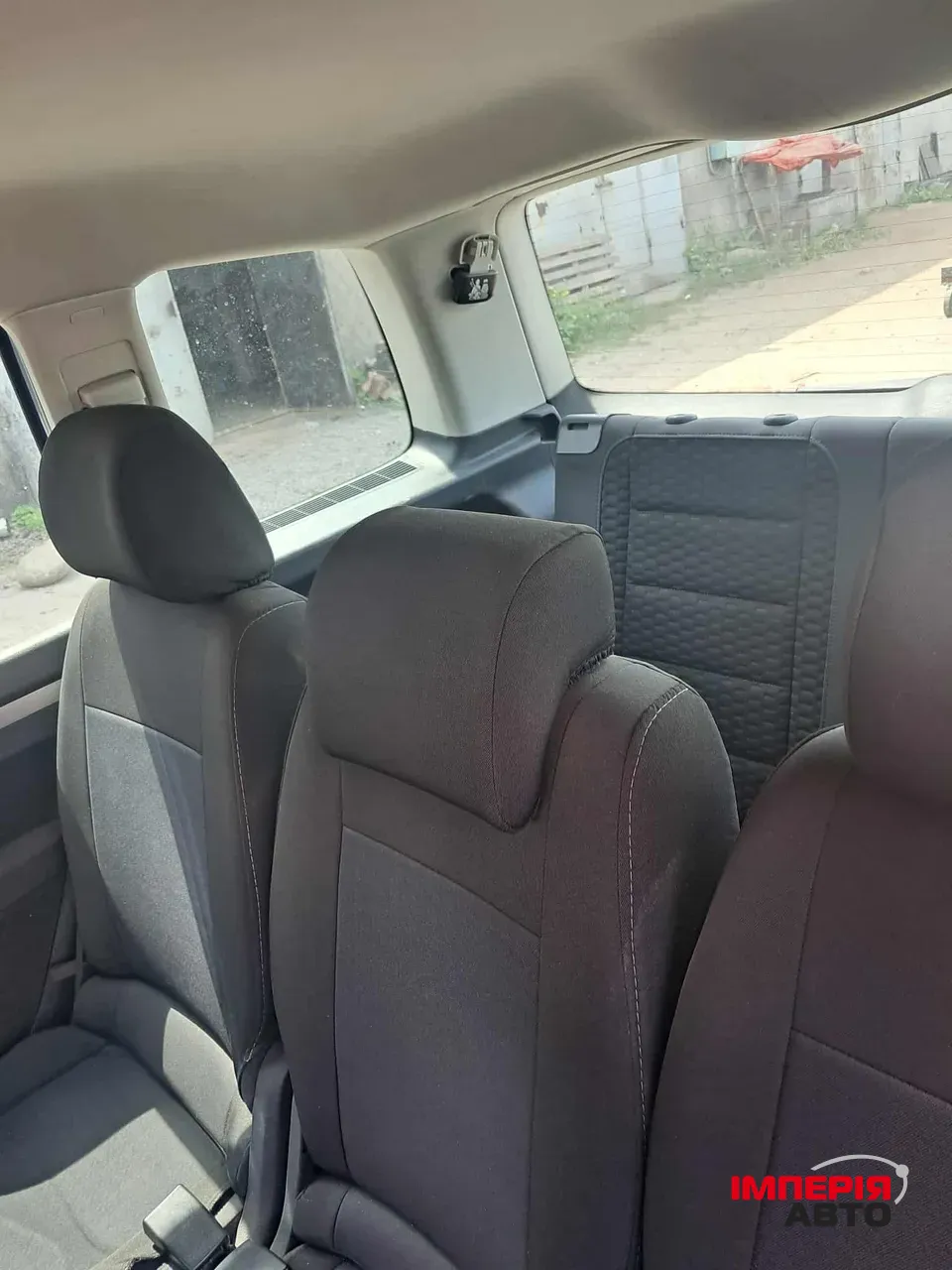 Volkswagen Touran - фото 10