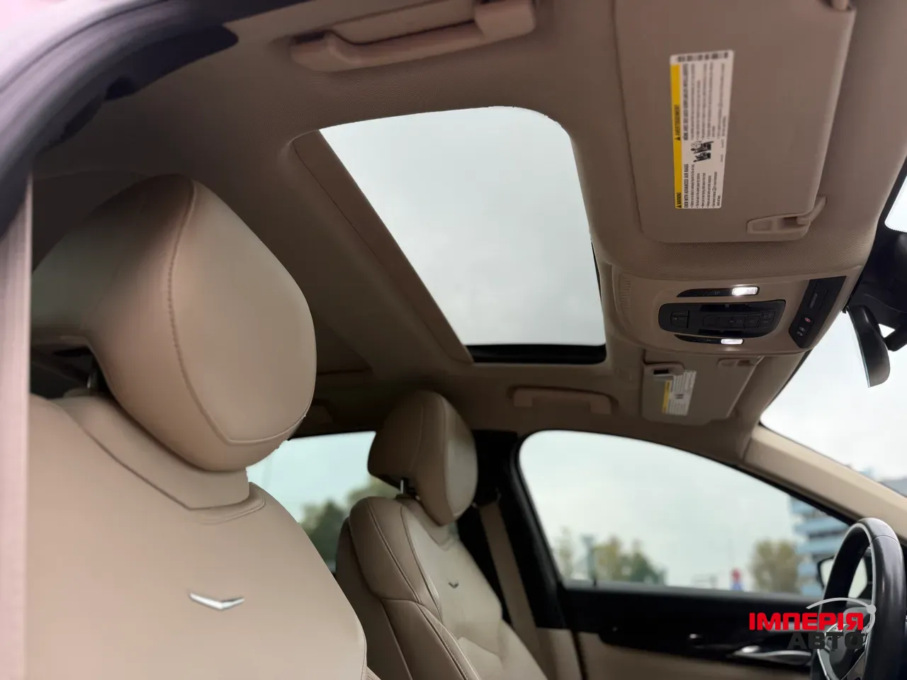 Cadillac CT6 - фото 14