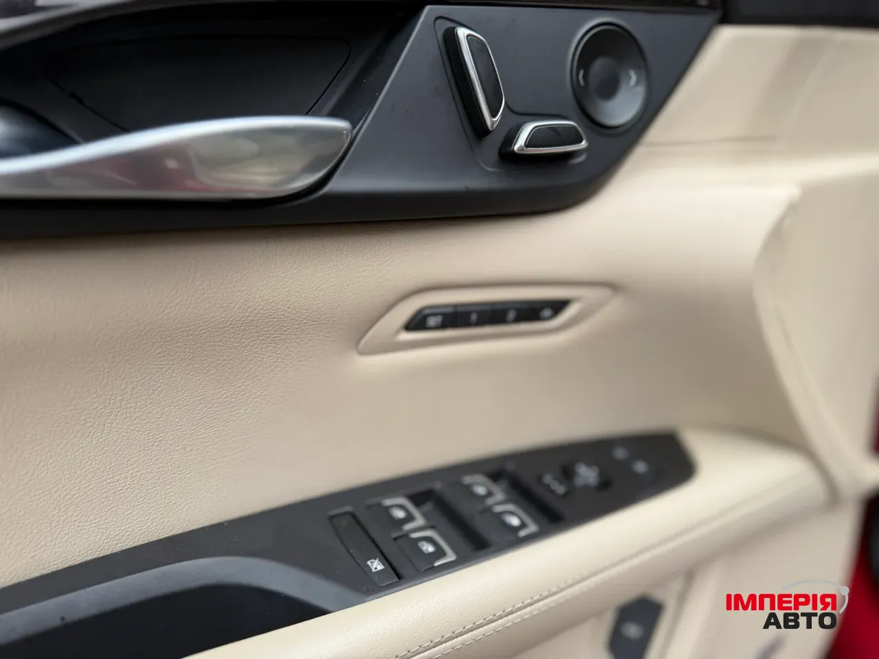 Cadillac CT6 - фото 22