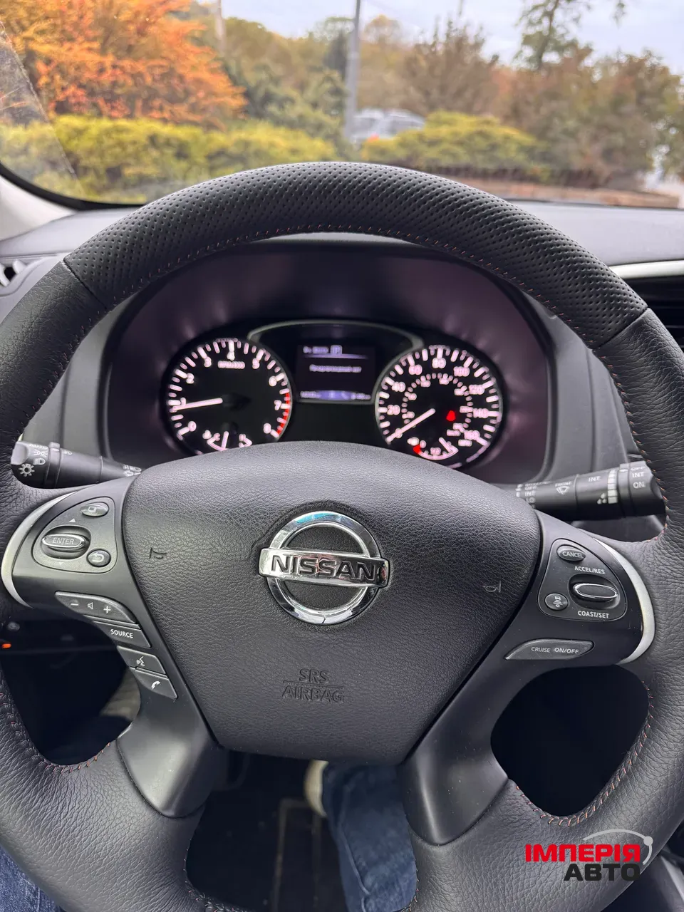 Nissan Pathfinder - фото 8