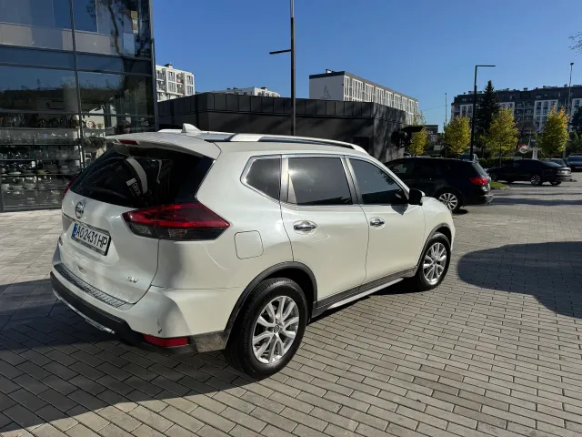 Nissan Rogue - фото 3