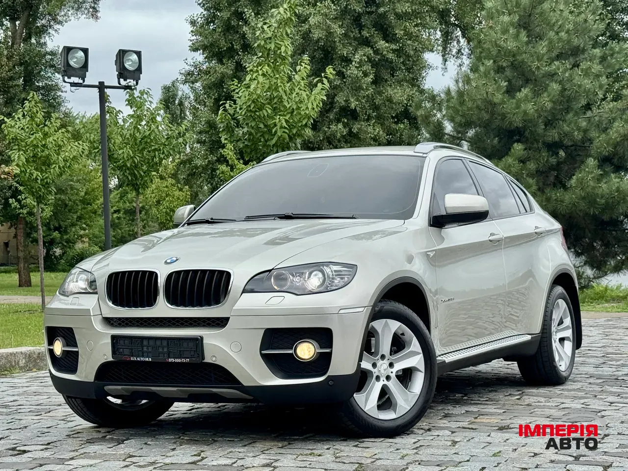 BMW X6 - фото 3