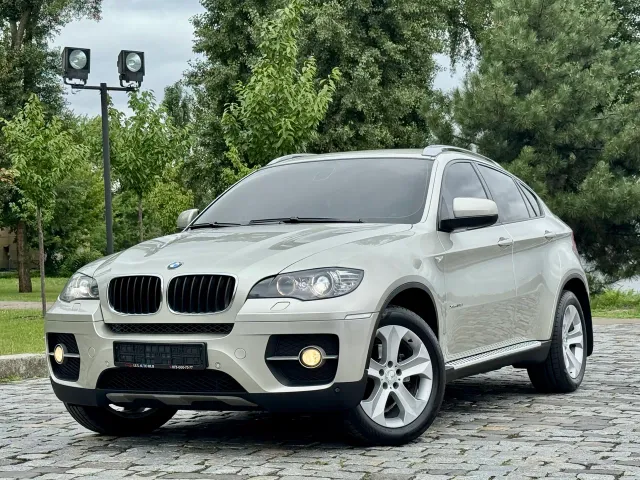 BMW X6 - фото 2