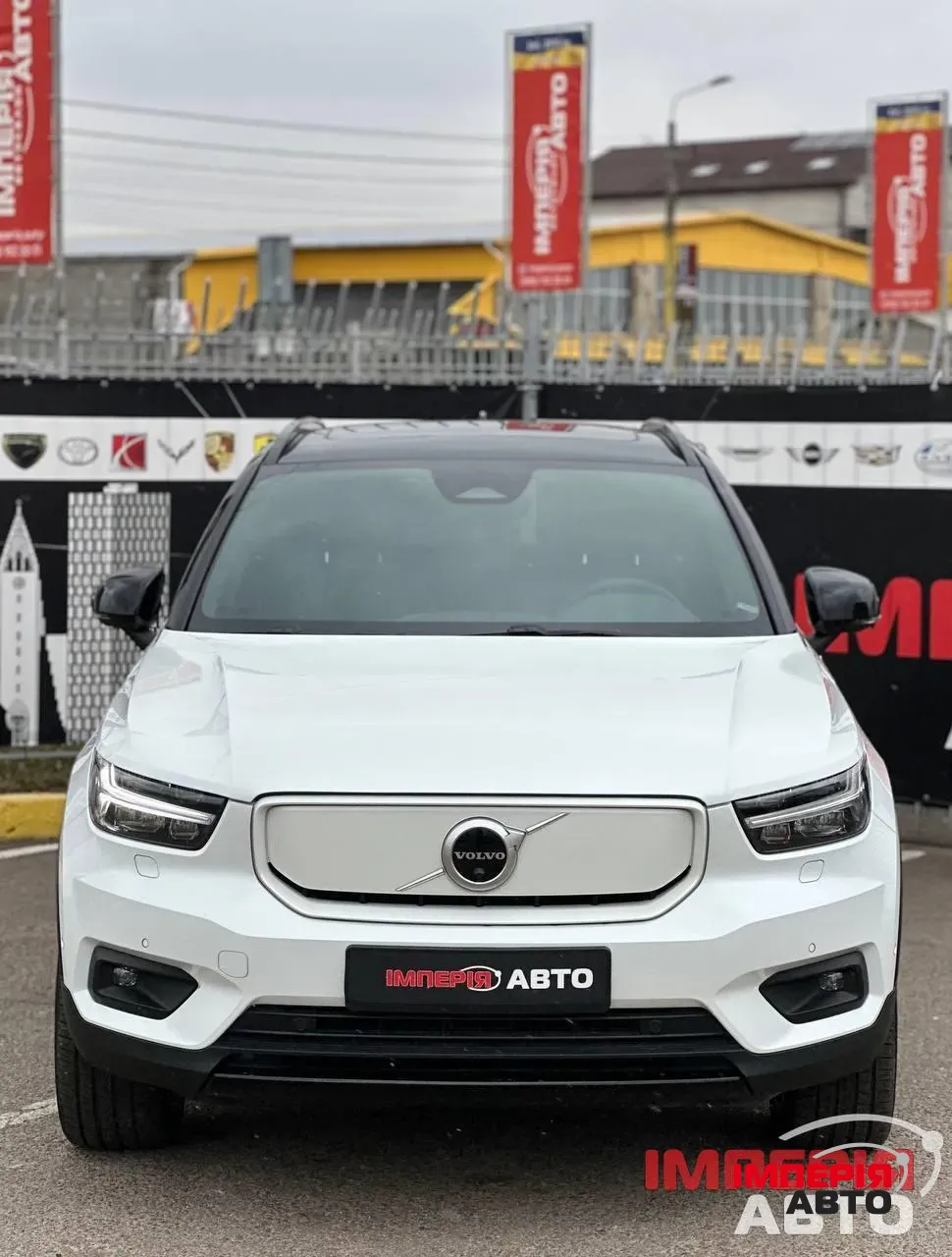 Volvo XC40 - фото 3