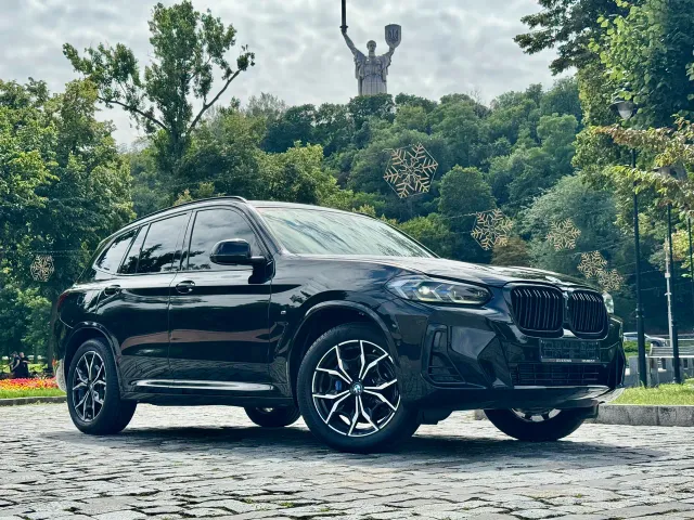 BMW X3 - фото 1