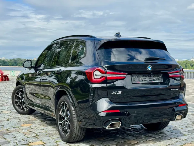 BMW X3 - фото 2