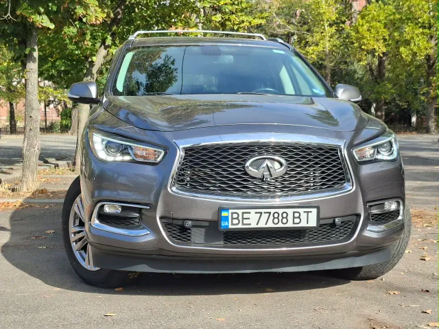 Infiniti QX60 - фото 1