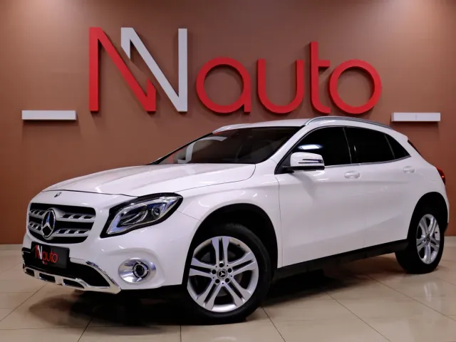 Mercedes-Benz GLA - фото 1