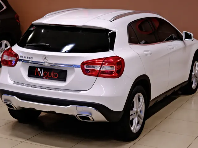 Mercedes-Benz GLA - фото 5