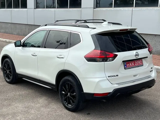Nissan Rogue - фото 3