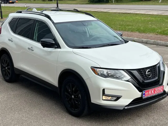 Nissan Rogue - фото 1
