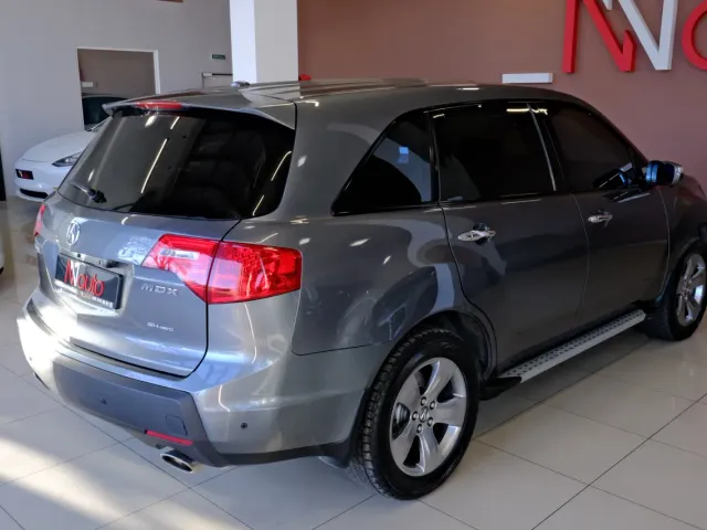 Acura MDX - фото 5