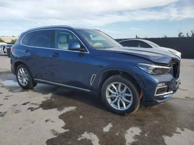 BMW X5 - фото 4