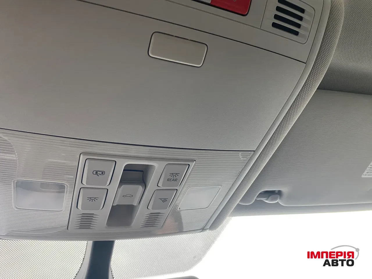 Volkswagen Golf - фото 23