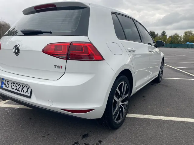 Volkswagen Golf - фото 5