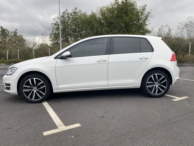 Volkswagen Golf - фото 2