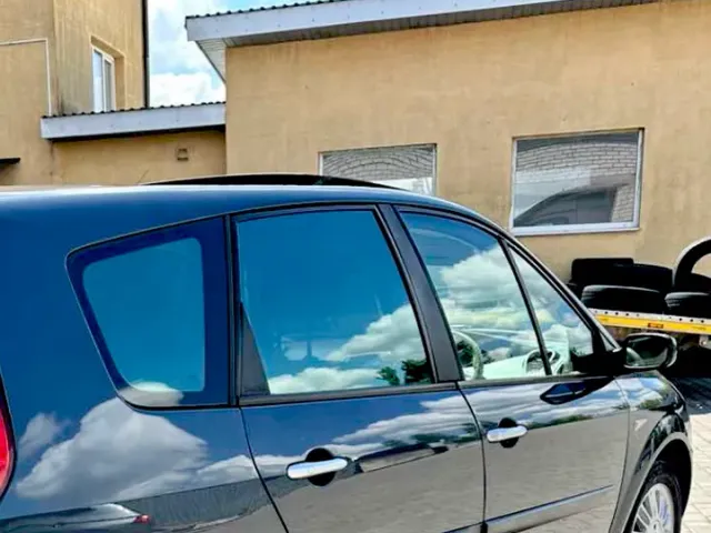 Renault Scenic - фото 1