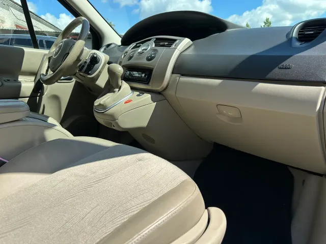 Renault Scenic - фото 3