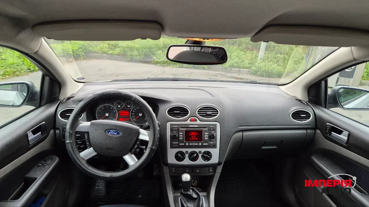 Ford Focus - фото 17