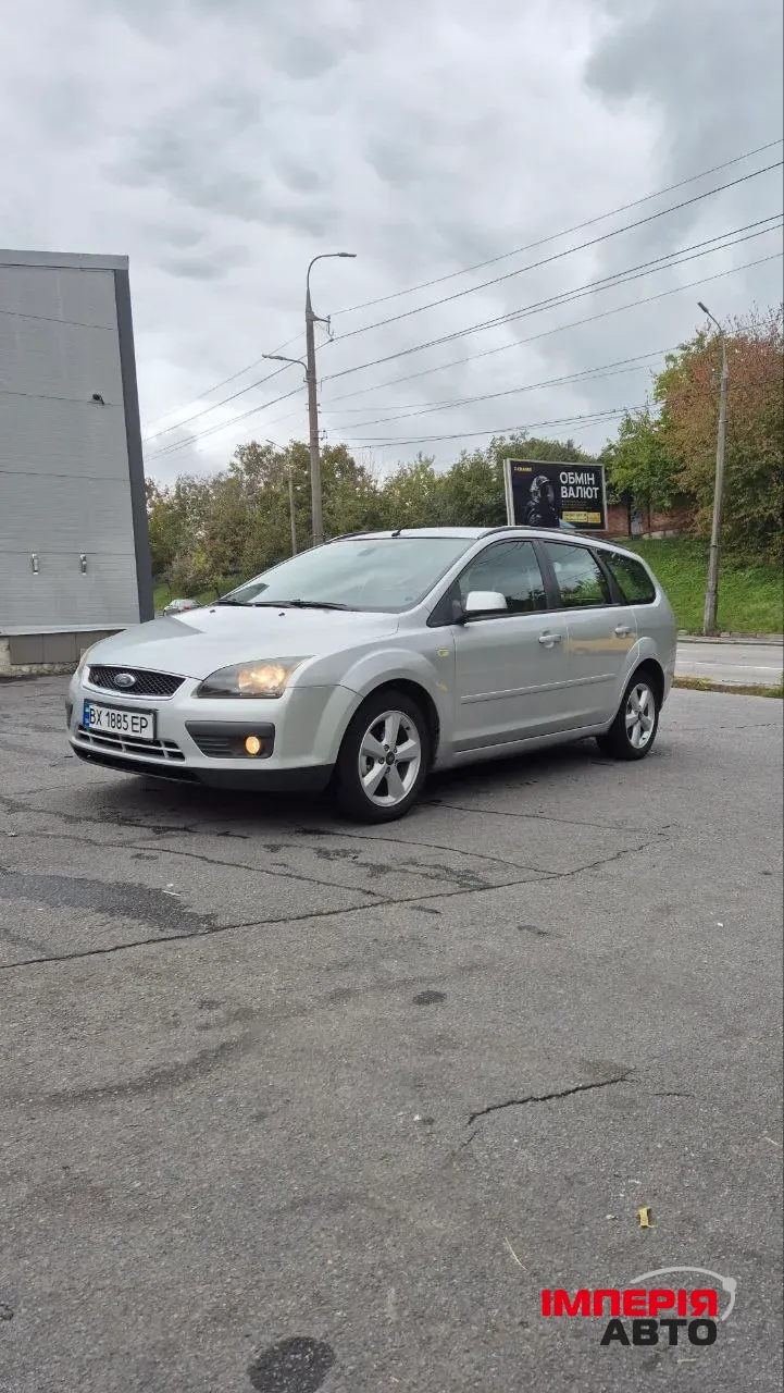 Ford Focus - фото 7