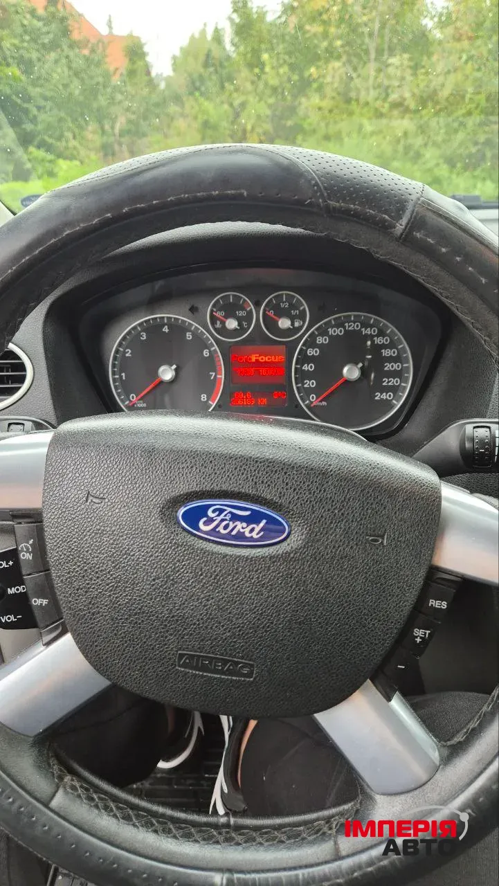 Ford Focus - фото 22